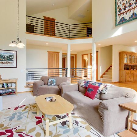 Bears Lair Villa ทรักกี ภายนอก รูปภาพ